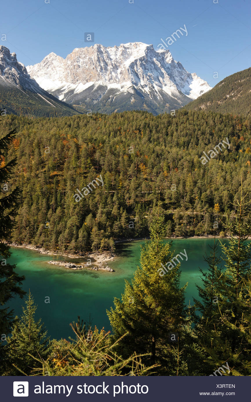 austria-mountain-mountains-blindsee-autumn-fall-marienbergspitze-sonnenspitz-zugspitze-lermoos-larch-trees-forest-landscape-X3RTEN.jpg