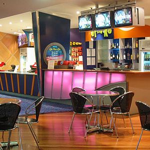bar