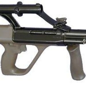 Steyr AUG A1 right side