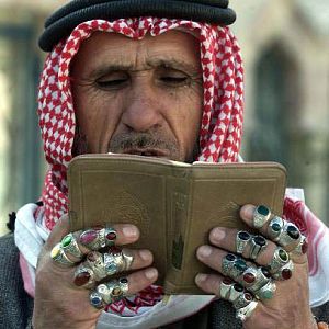 The true Lord of the Rings!

I counted the rings and he has 31 fucking rings on in total.