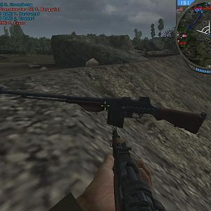 Dropped BAR. It looks like its deployed, but actually is just a Machinegunner kit dropped.