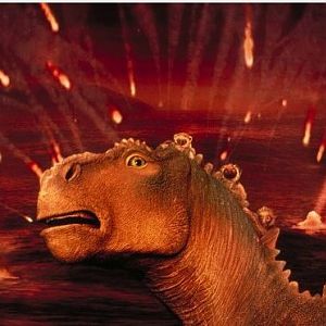 Yay for Aladar... wait he has got to survive this meteor strike with the monkeys first!!!