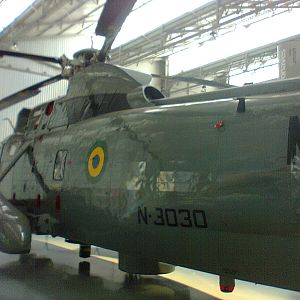 Sikorsky SH-3 Sea King.