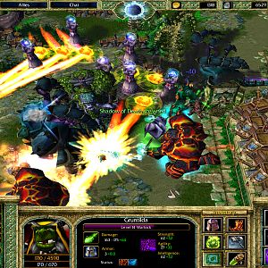Phoenix towers burns the enemy
