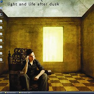 desktop5 featuring the cover of the first album from Hello Madness.
