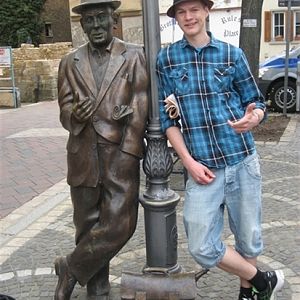 Me and my twinbrother.. yeah, he's always stoned, but he's a nice guy :)
