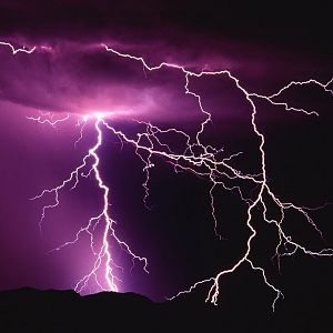 night thunder storm lightning