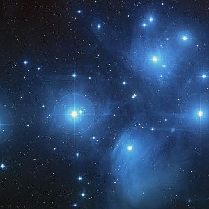 1280px Pleiades large