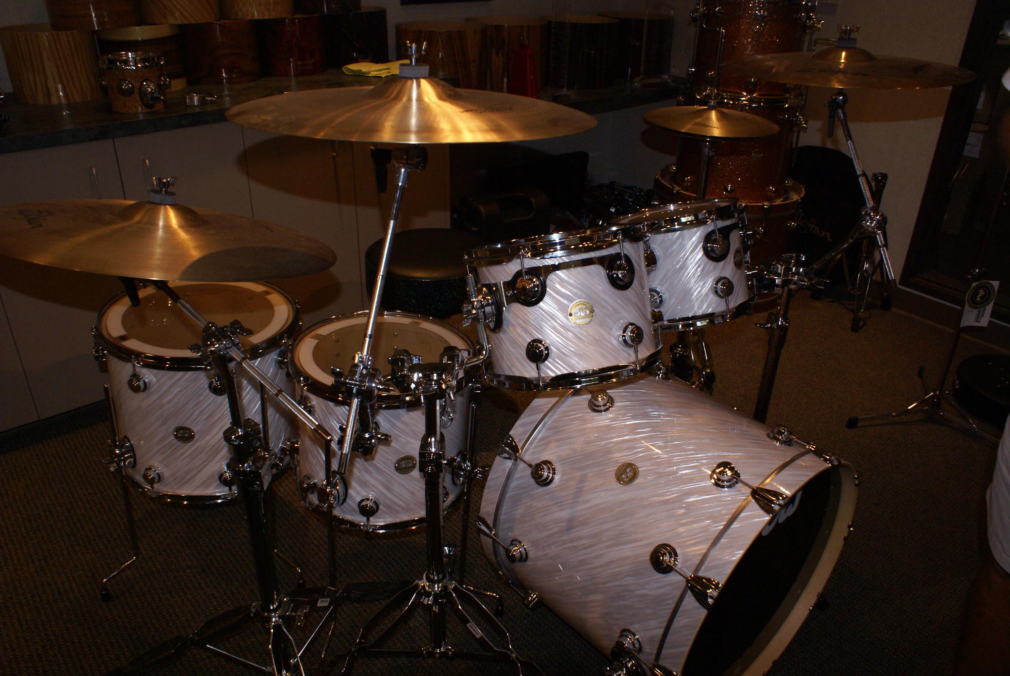 Another drumset I played...