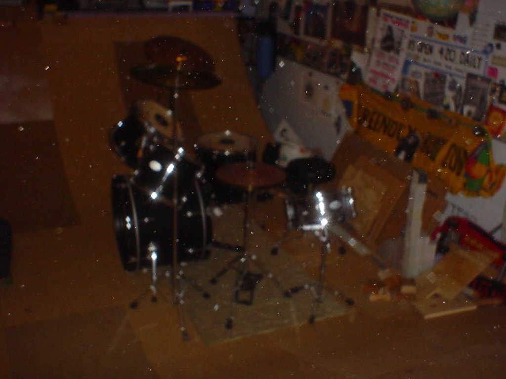 Blurry drums 2