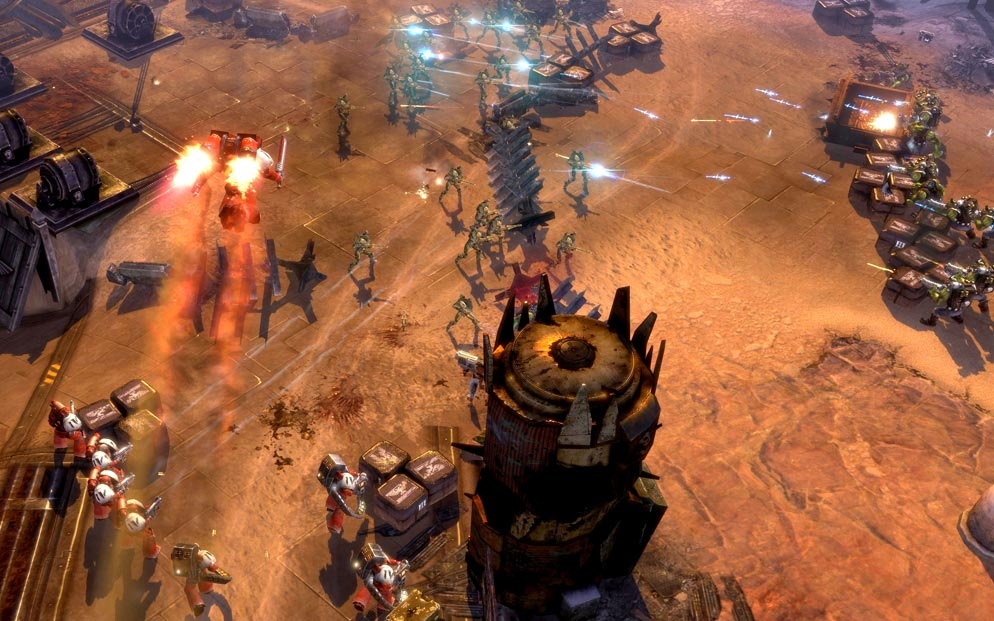 Eldar vs marines vs orcs