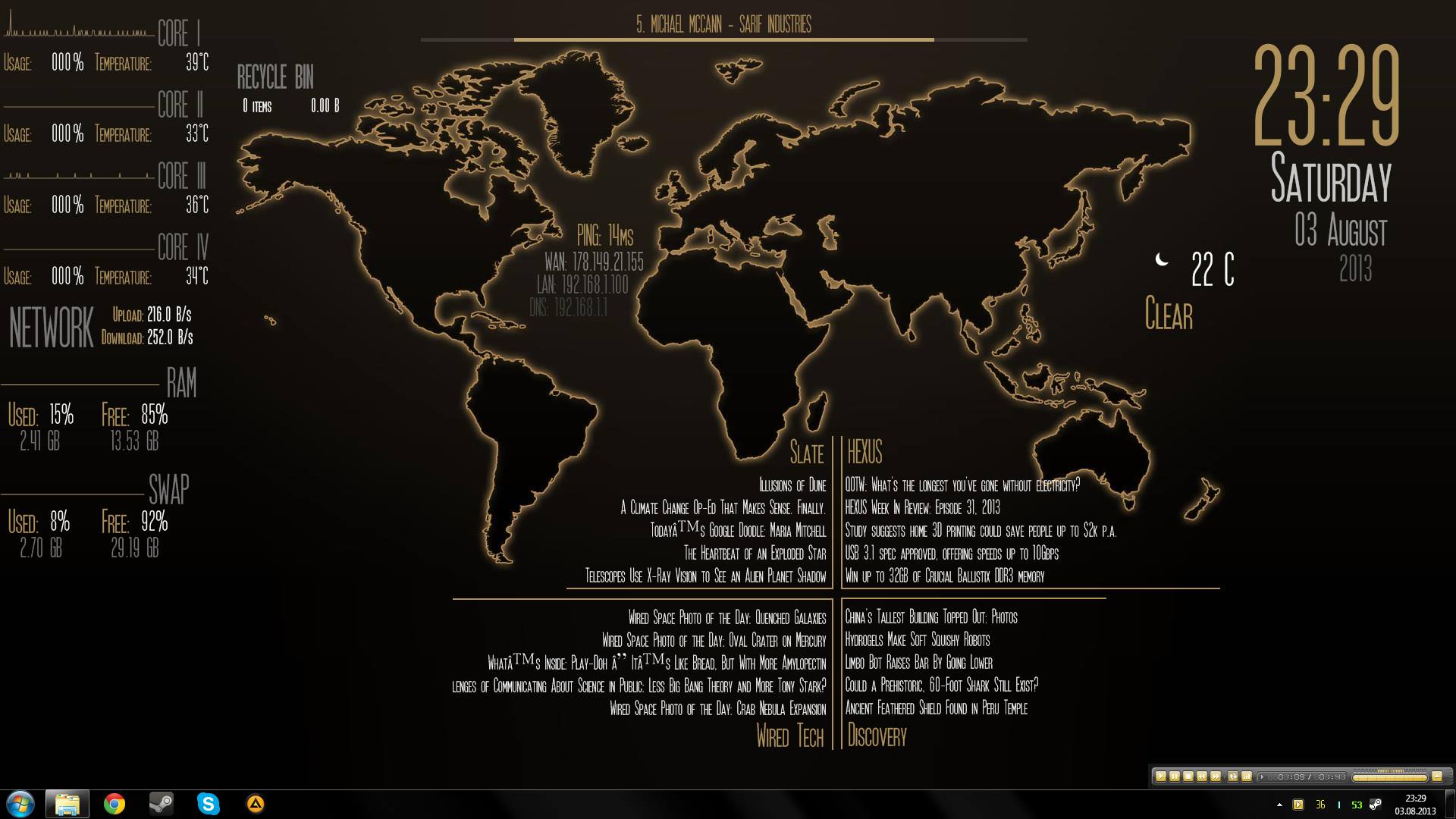 Finest example of my Rainmeter skills. Not the finest example of jpeg compression.