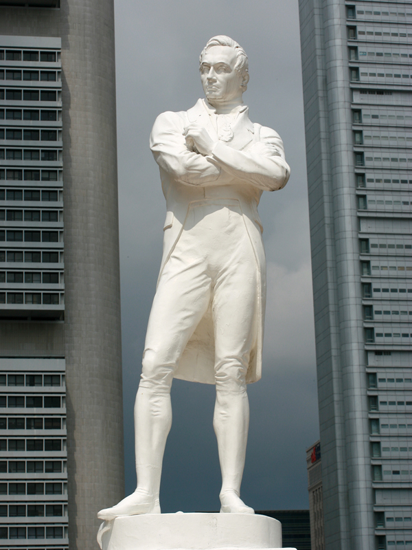here lies statue of raffles. sit on the island of singapore almost 200 years ago when he came to the island