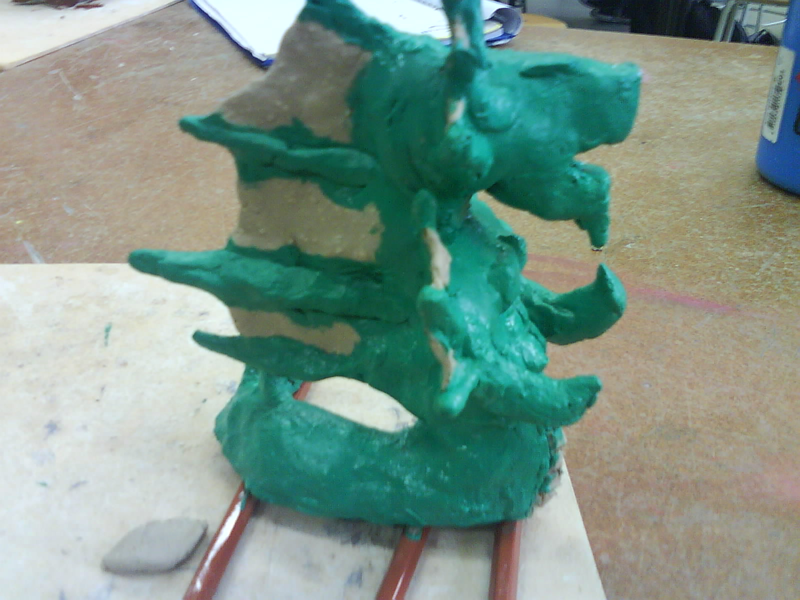 i painted it a little now :3
(only the base)