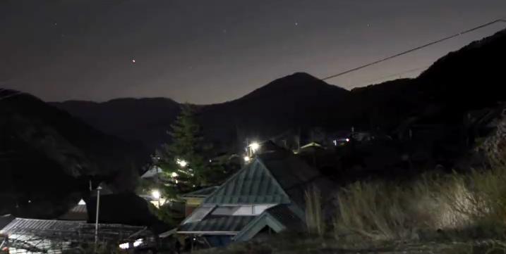 J6 - Photos taken at night