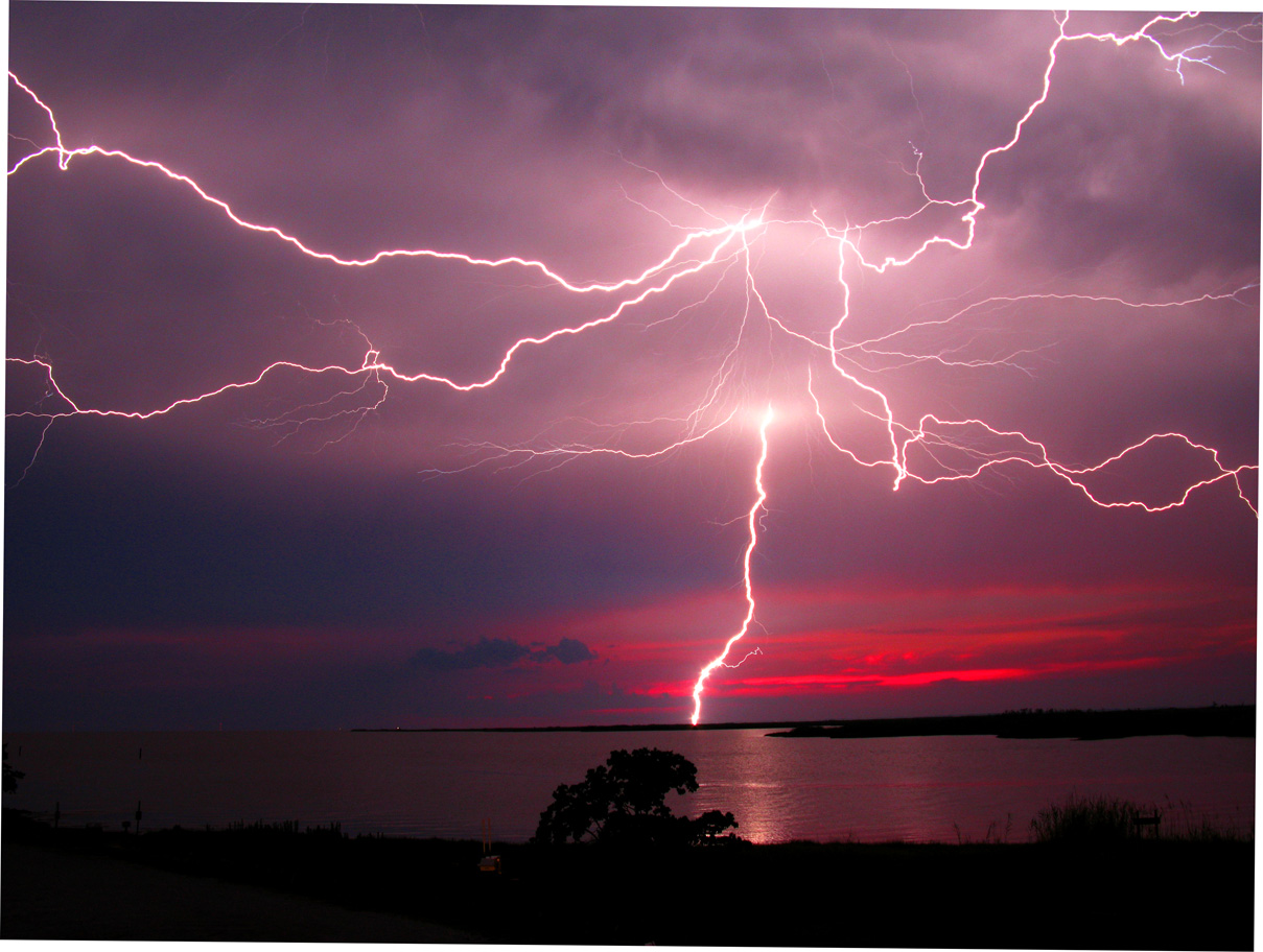 lightning 18