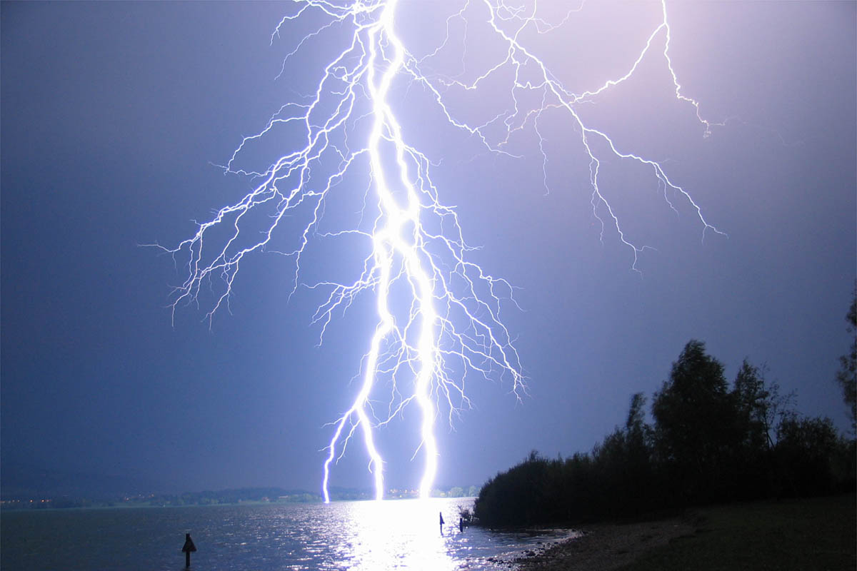 lightning2