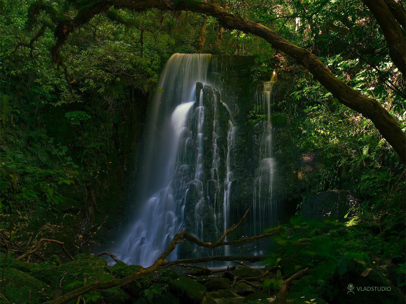 Matai_Falls_by_vladstudio