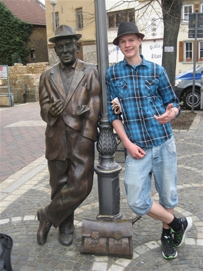 Me and my twinbrother.. yeah, he's always stoned, but he's a nice guy :)
