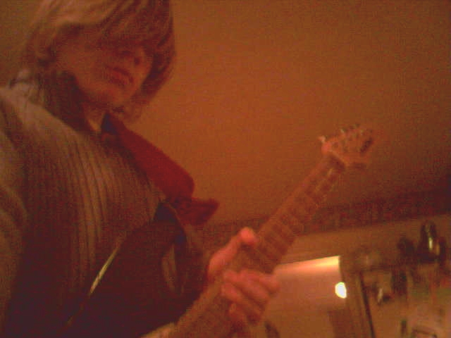 Me, back when i had long hair, now its short n brown.