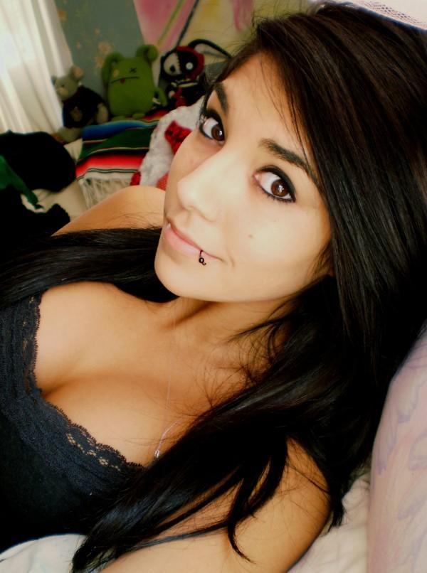 Random girl, pretty hot though :o