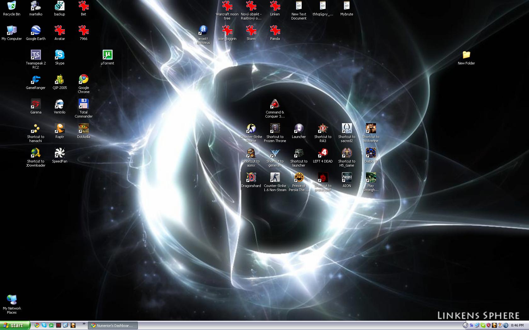 So this is my screen right now (19.08.2009 8:47 PM)