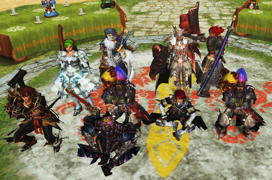 The Guild & it's members... 
*i'm in the middle with the white armor saluting*