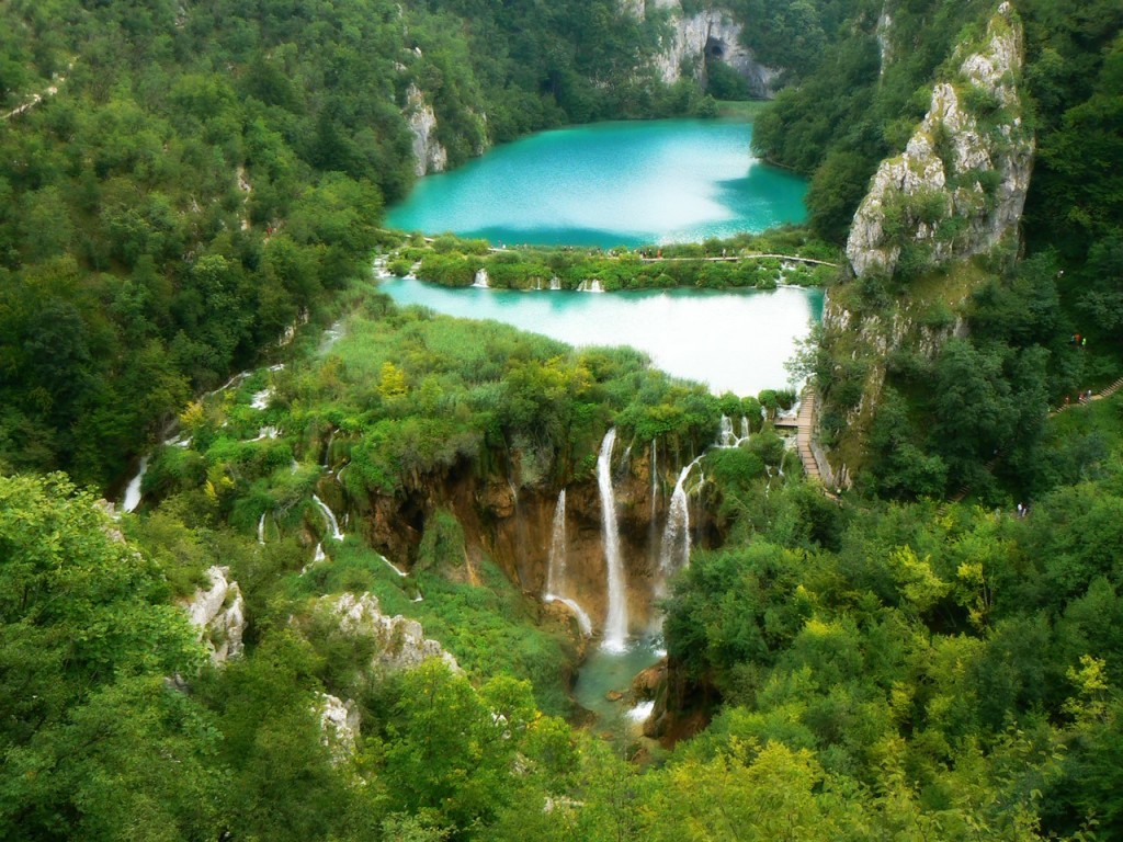 The lake of Mountains