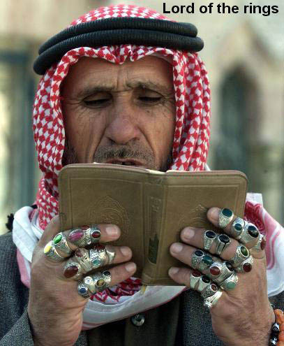 The true Lord of the Rings!

I counted the rings and he has 31 fucking rings on in total.