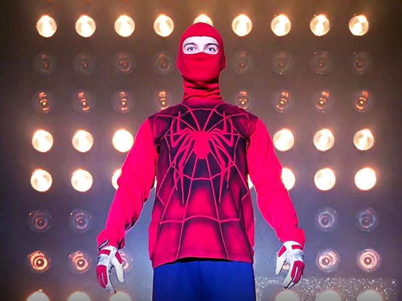 maguire-wrestling-suit.jpg
