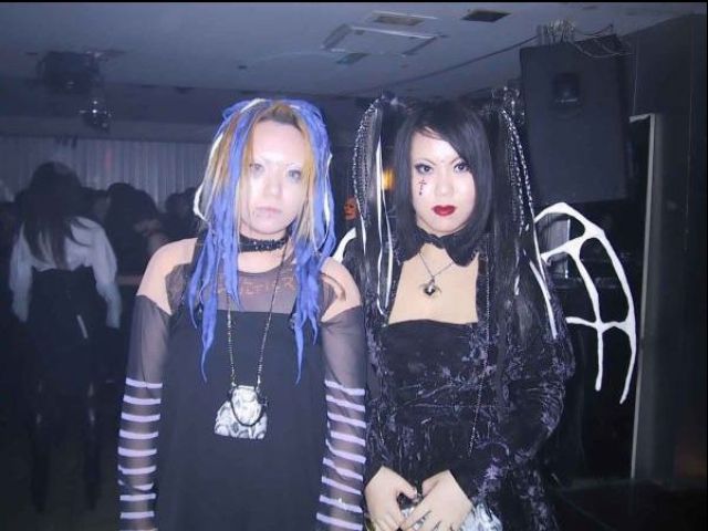 japanese_hot_gothic_640_05.jpg