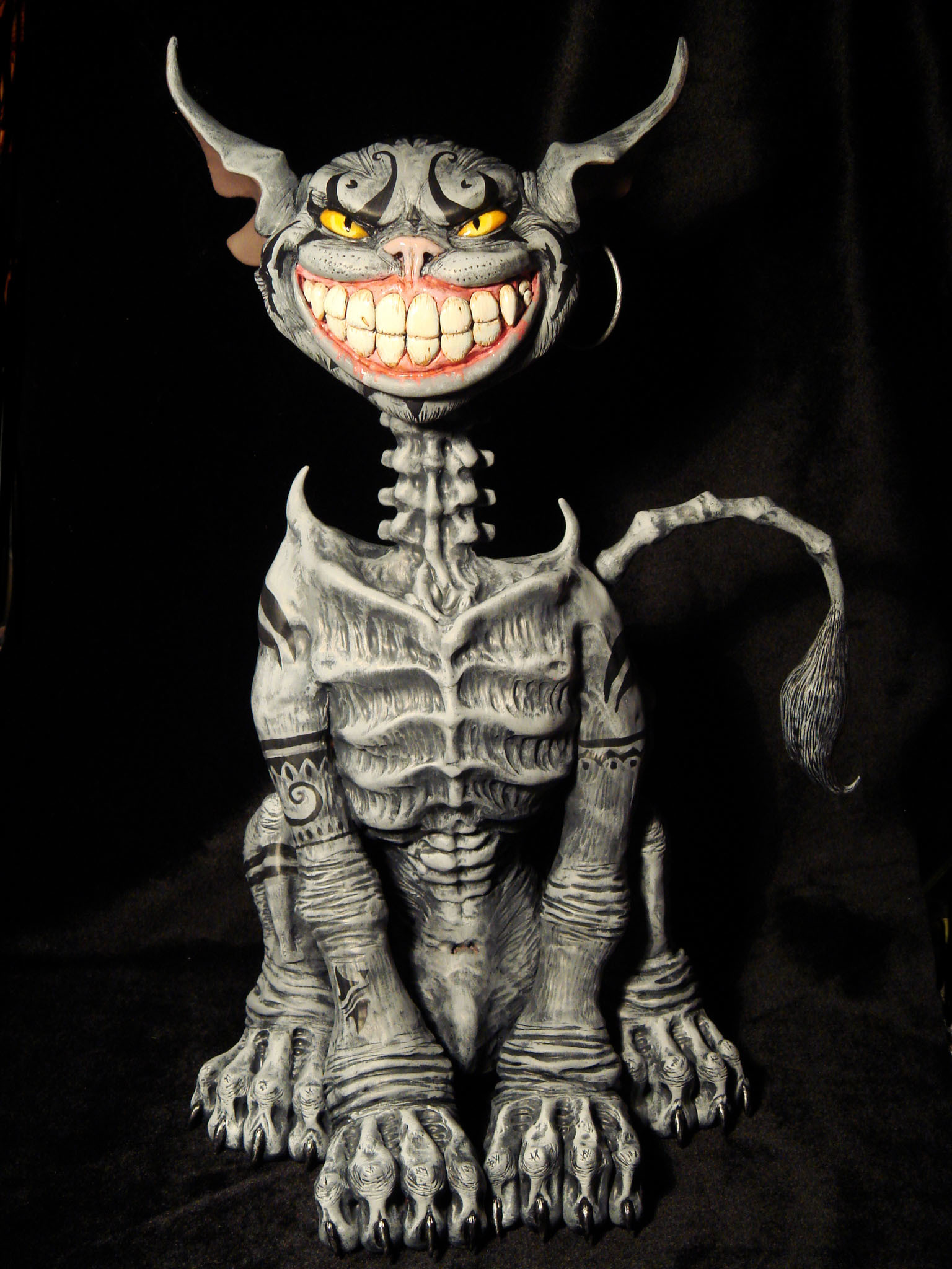 cheshire_cat_desktop_1536x2048_wallpaper-238051.jpg