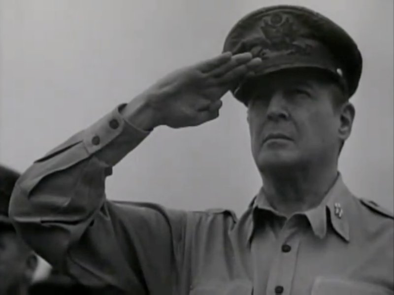 person_macarthur60.jpg