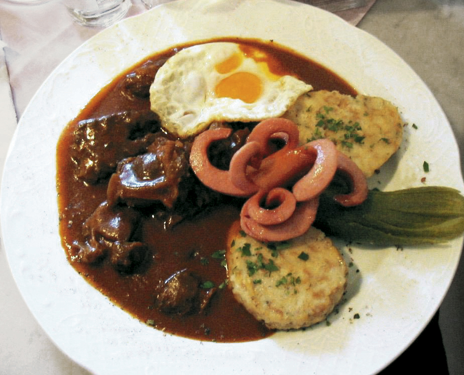 Fiakergulasch.jpg