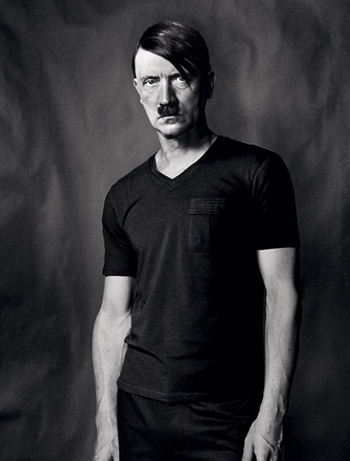 1_hitler-emo.jpg