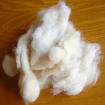 Carded_Fawn_Sheep_Wool_Combing.jpg