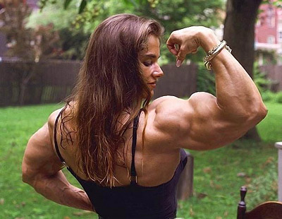 strong_muscular_women_sw201.jpg