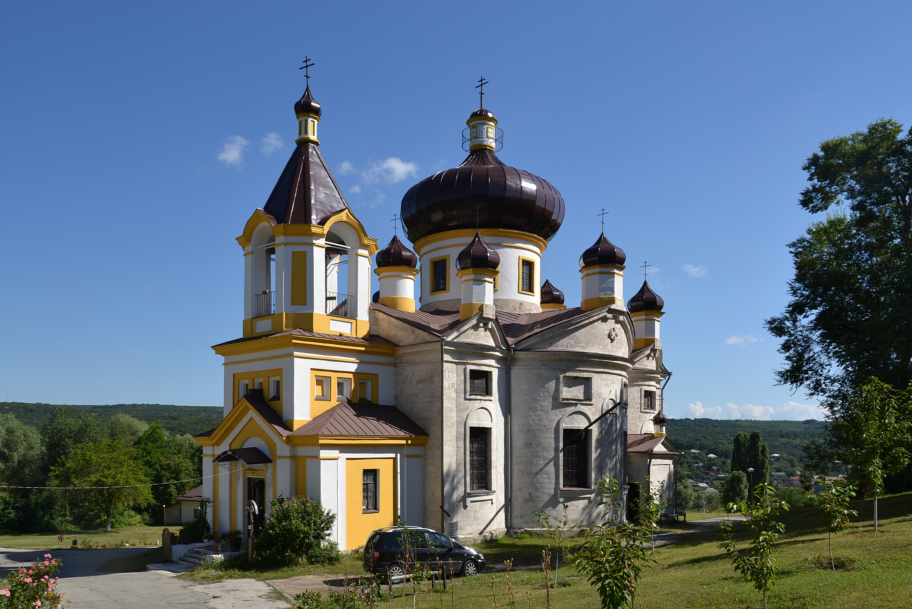 Condri%C8%9Ba_monastery%2C_Moldova.jpg